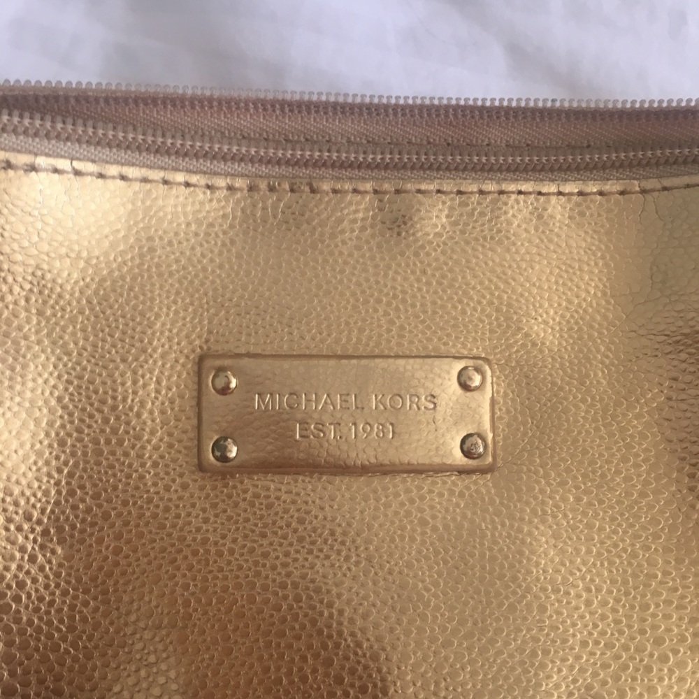 AUTHENTIC MICHAEL KORS MAKEUP BAG